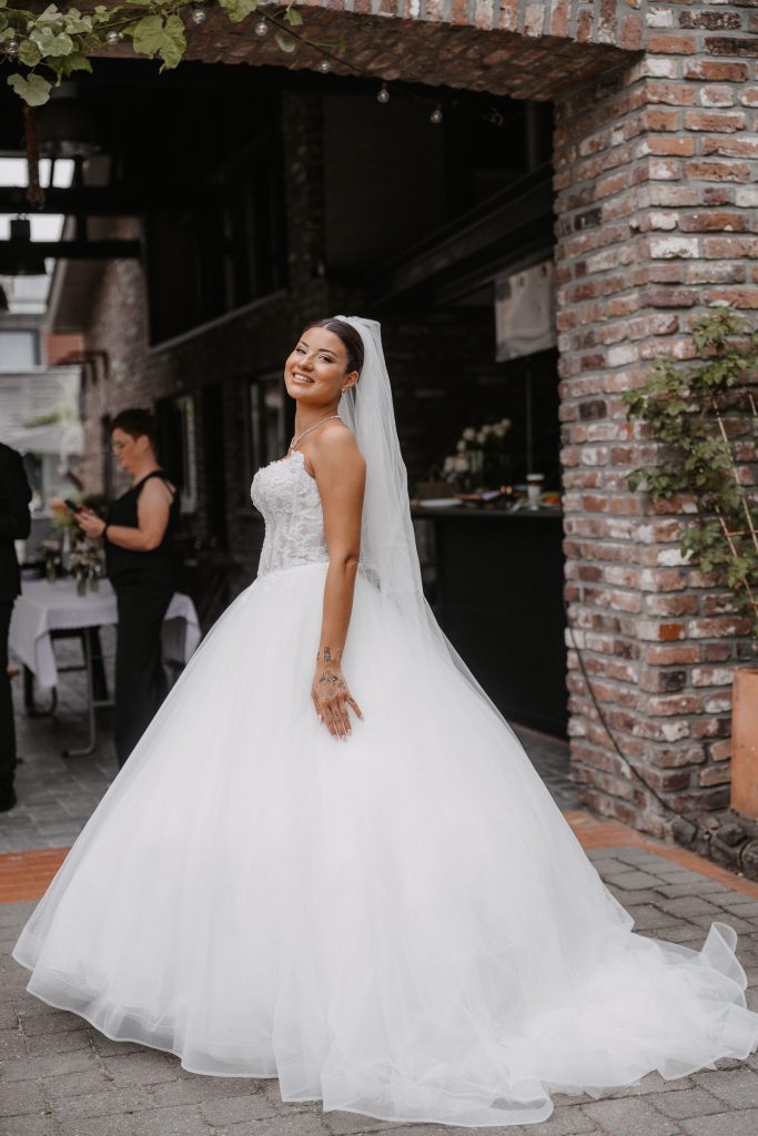 Getting Ready Hochzeit Bergheim Millianshof Cathy Kohlenberg Fotografie